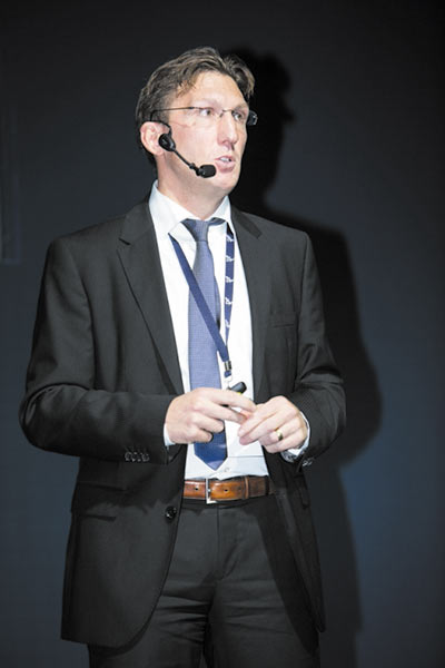 Клаус Лёкель (Klaus Lockel), директор по продажам индустрии автомобилестроения и транспортного машиностроения Dassault Systemes