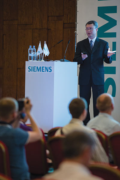 Пример внедрения решений Siemens PLM Software для южно-корейских верфей представил специальный гость форума Фил Ёнг Чунг