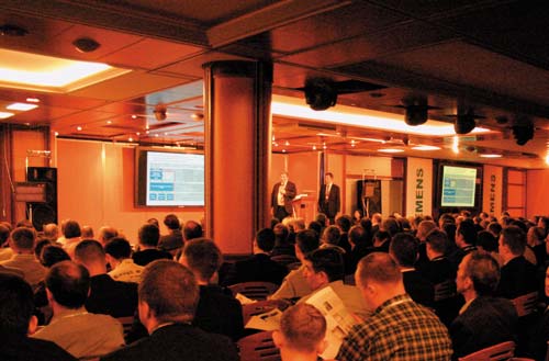 В форуме Siemens PLM Connection 2008 приняло участие более 450 человек