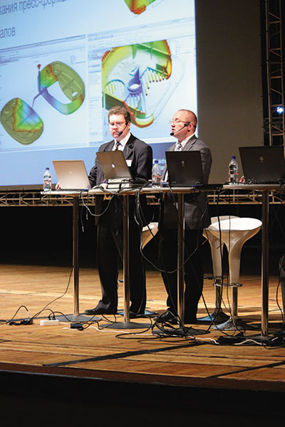 Самое долгожданное выступление форума — представление новой версии SolidWorks 2013