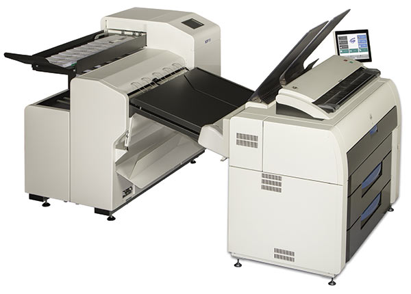Производительная многофункциональная система печати с продольно-поперечным онлайн-фальцовщиком KIPFold2000